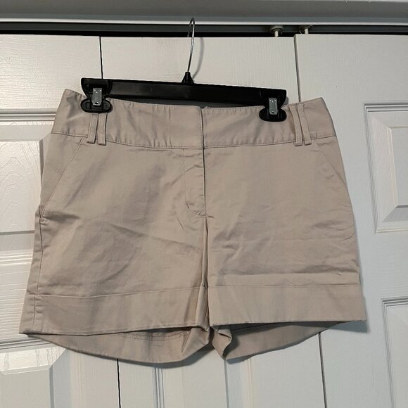 Shorts - Picture 1 of 2